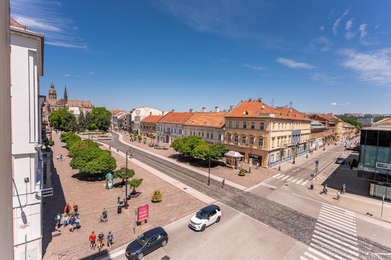 Premium Apt Kosice Center 3 Room 150M2 Hlavna Ulica Экстерьер фото
